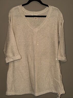 DKNY Jeans Cream V-Neck Lightweight Knit Sweater